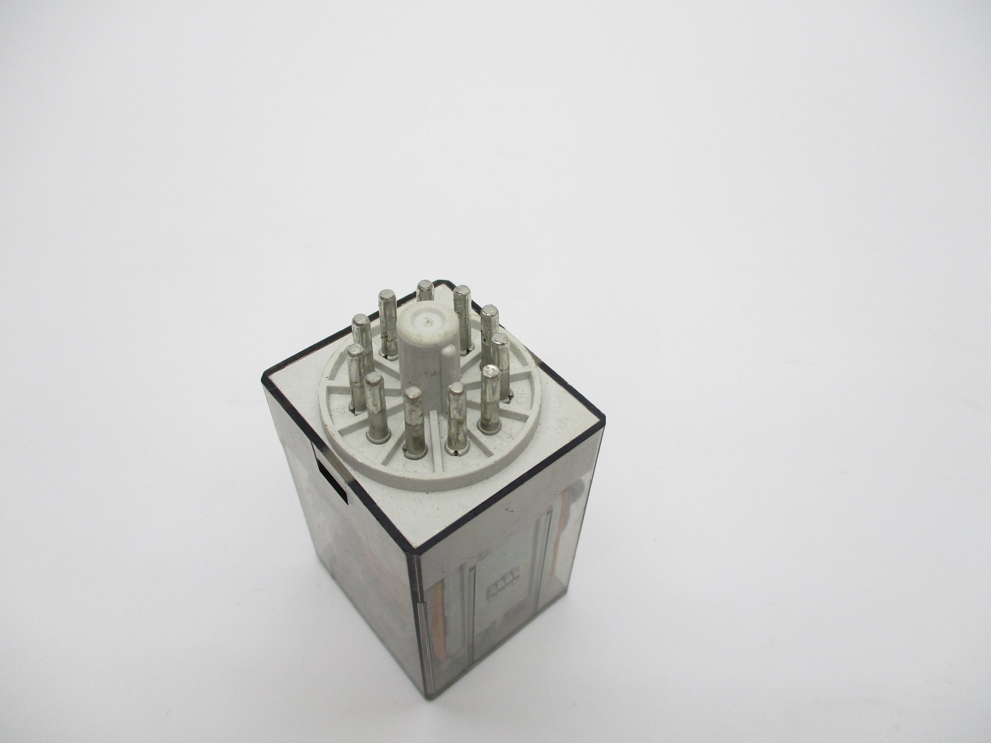 INDUSTRIAL SPARE PART 700-HA33A24 SER. D 24VAC 10A NSNP