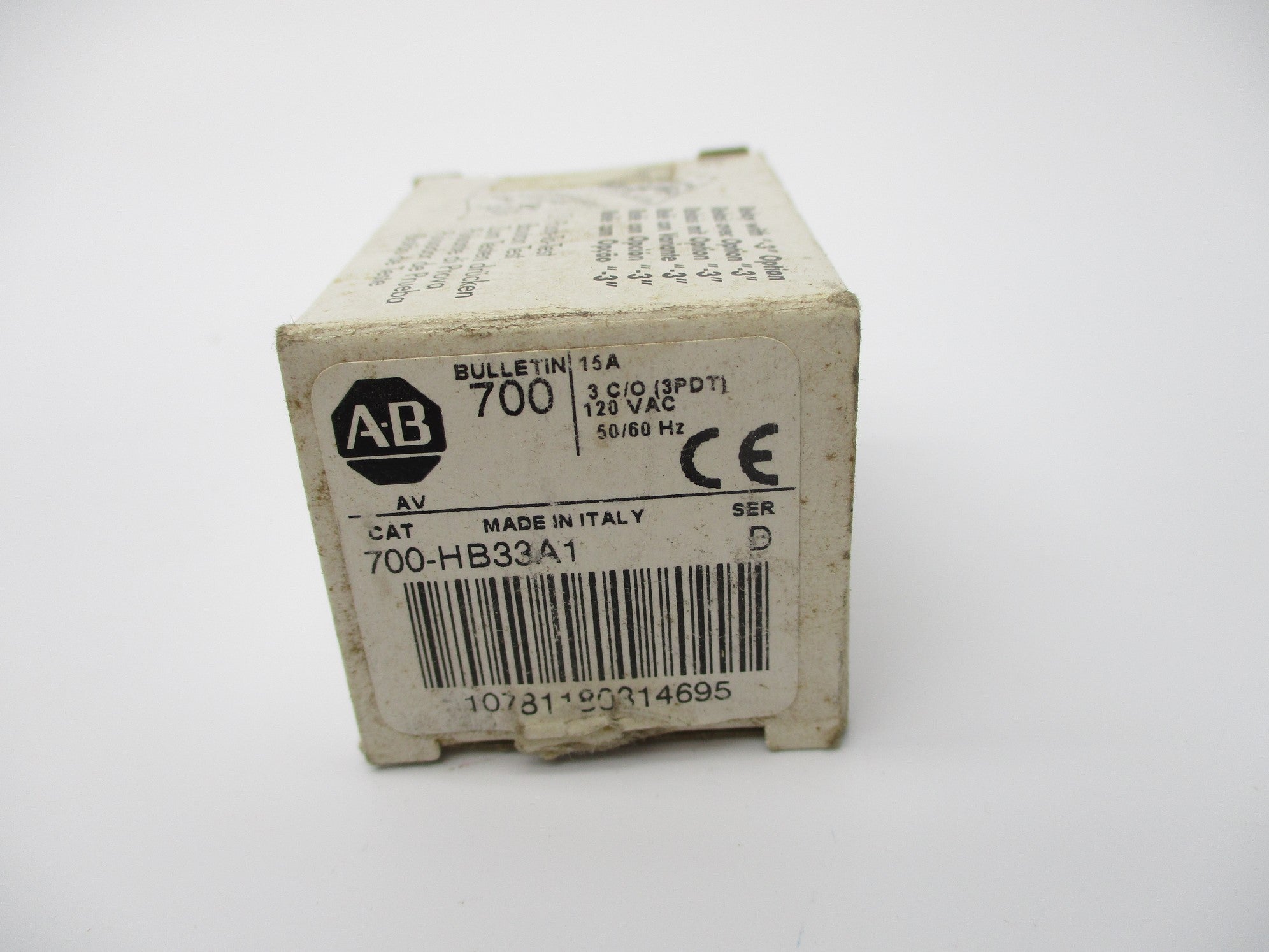 INDUSTRIAL SPARE PART 700-HB33A1 SER. D 120VAC 15A (WH) NSMP