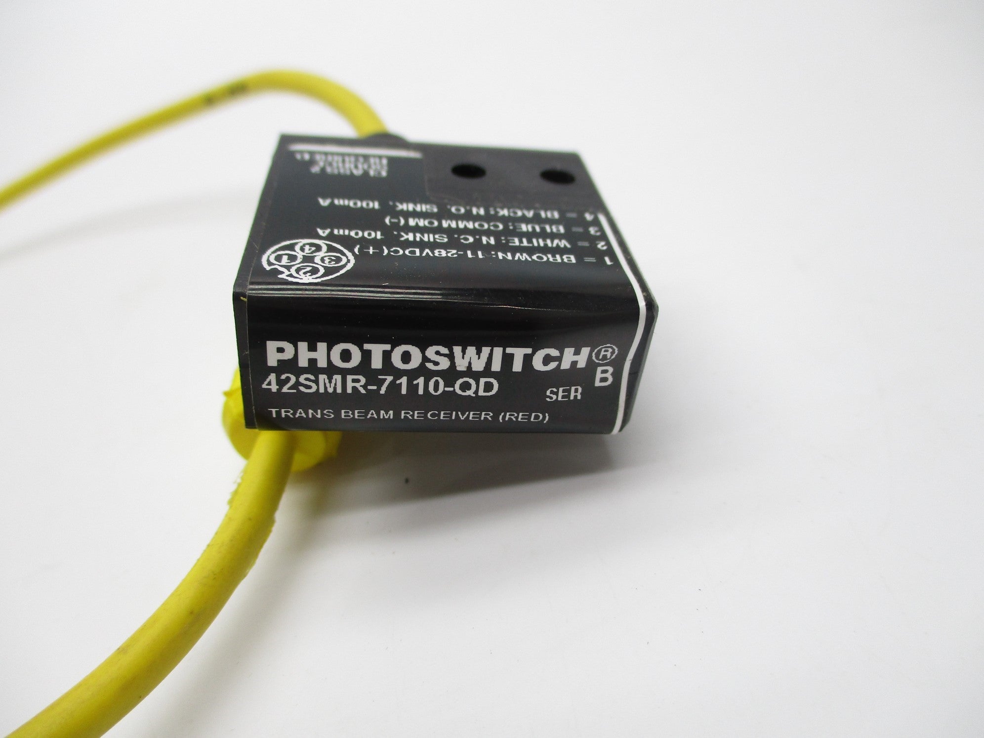 INDUSTRIAL SPARE PART 42SMR-7110-QD SER. B 11-28VDC NSNP