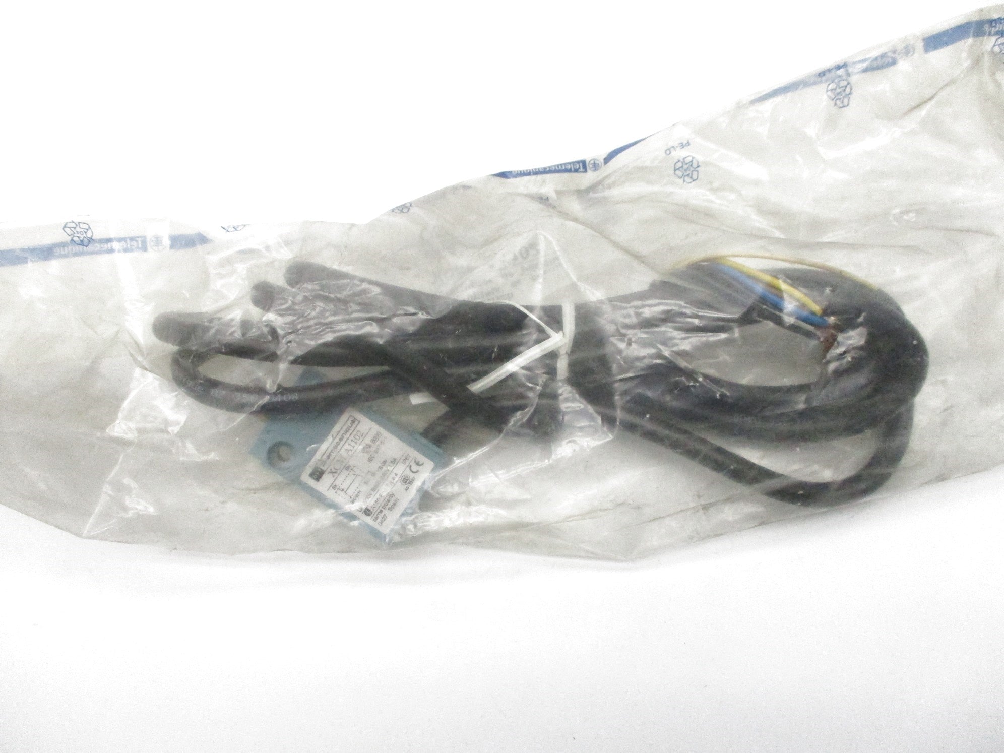 TELEMECANIQUE XCMA1102 240V 1.5A NSMP