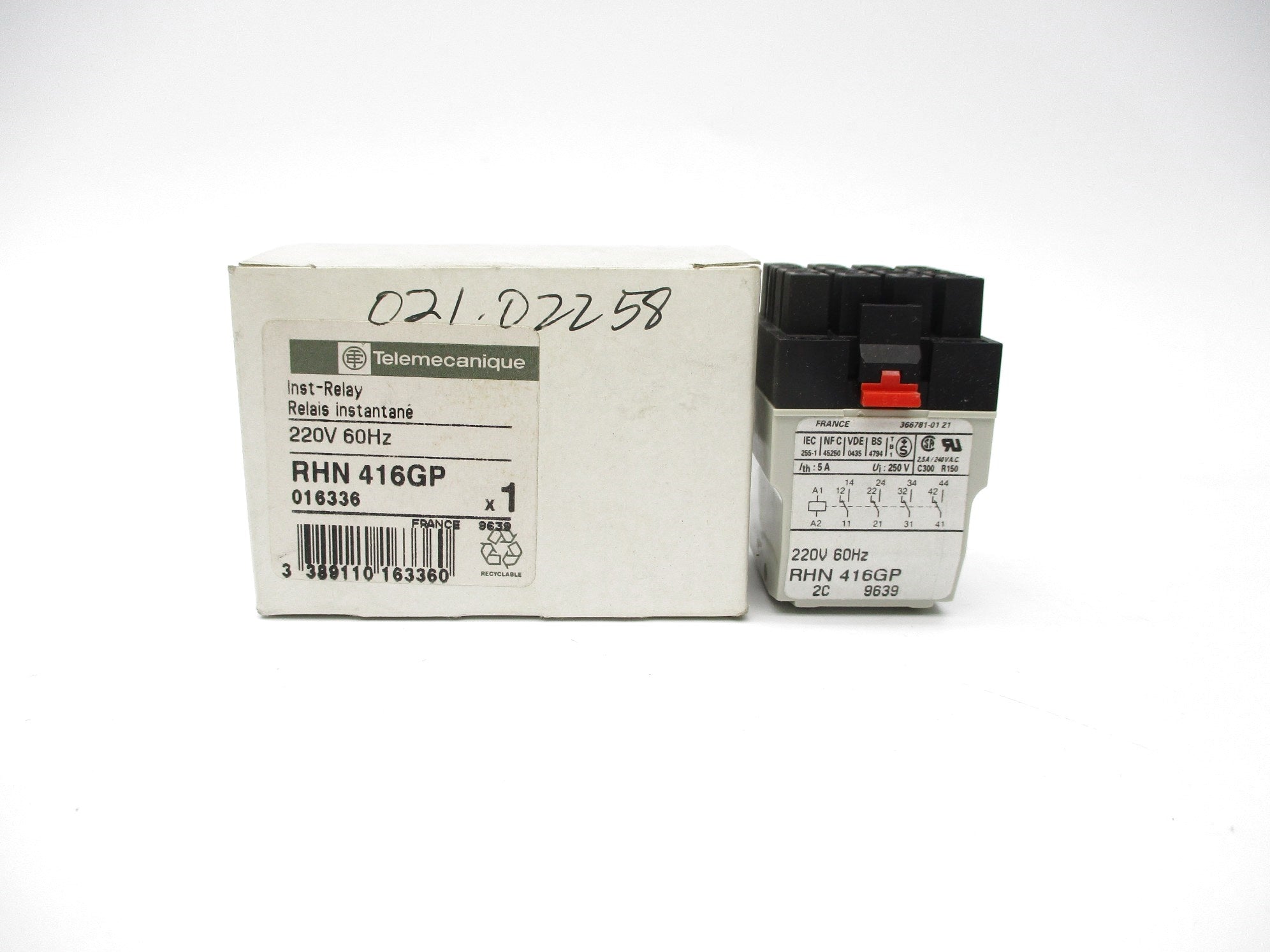 TELEMECANIQUE RHN416GP 220V NSMP