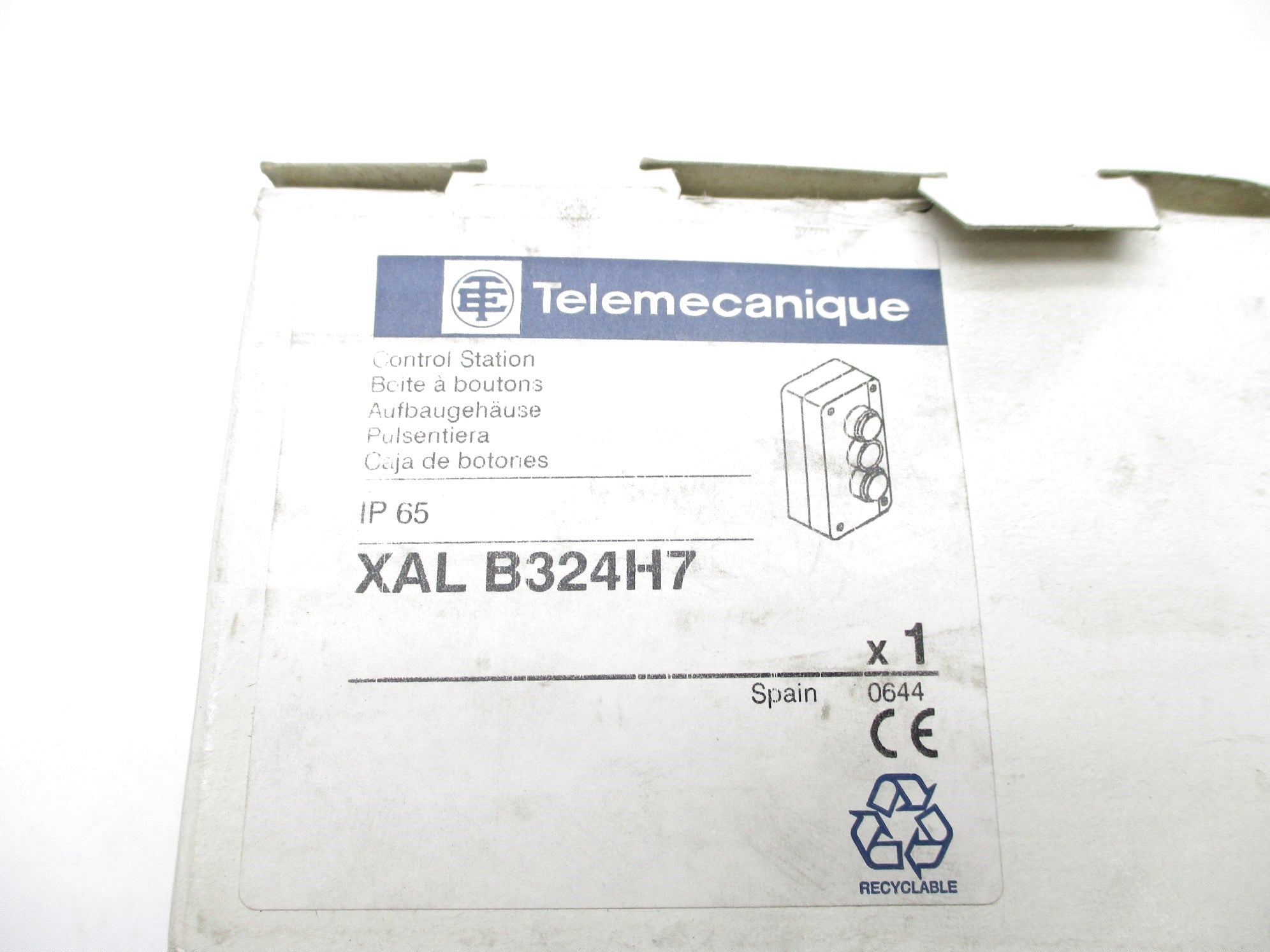 TELEMECANIQUE XALB324H7 NSMP