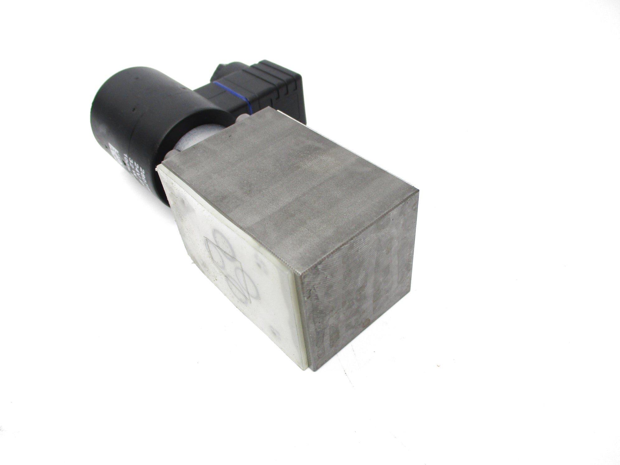 BUCHER W2N320N-6BB1 24VDC NSNP