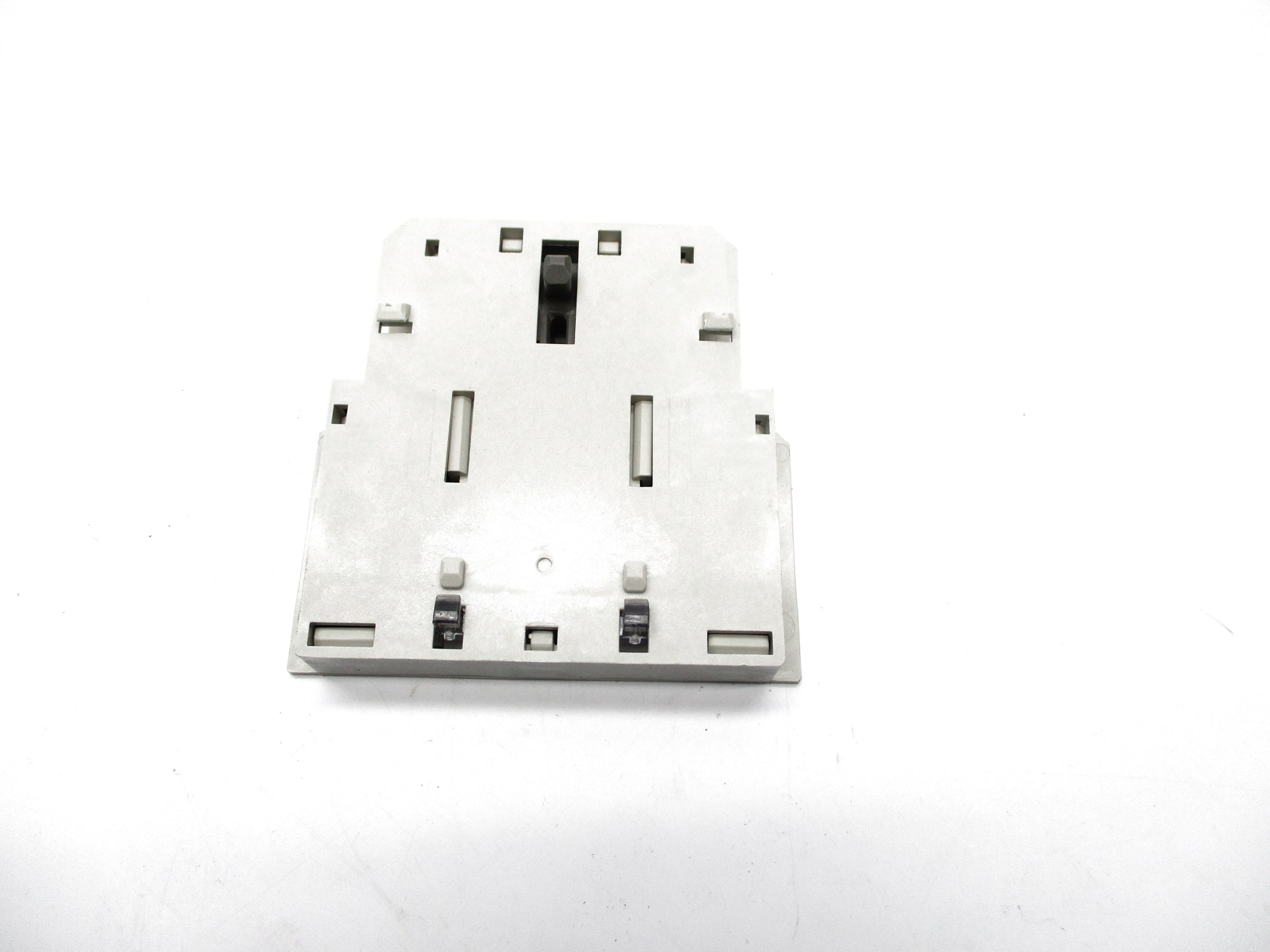 CERUS MRC(D)-25 (AS PICTURED) 240/690VAC NSNP
