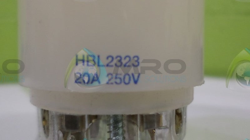 COOPER HBL2323 PLUG IN NSNP
