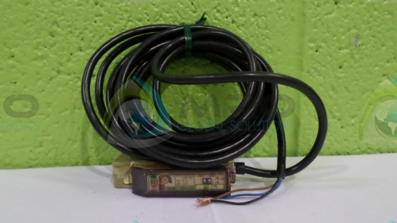 SUNX FX4L-A3R PHOTOELECTRIC FIBER OPTIC RED LED NSNP