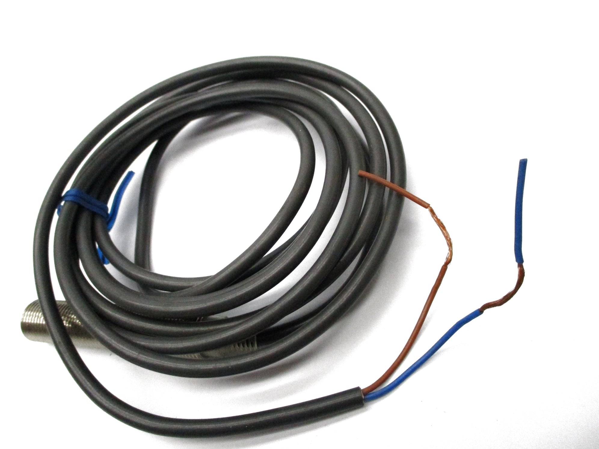 OMRON E2E2-X3D2 NSNP