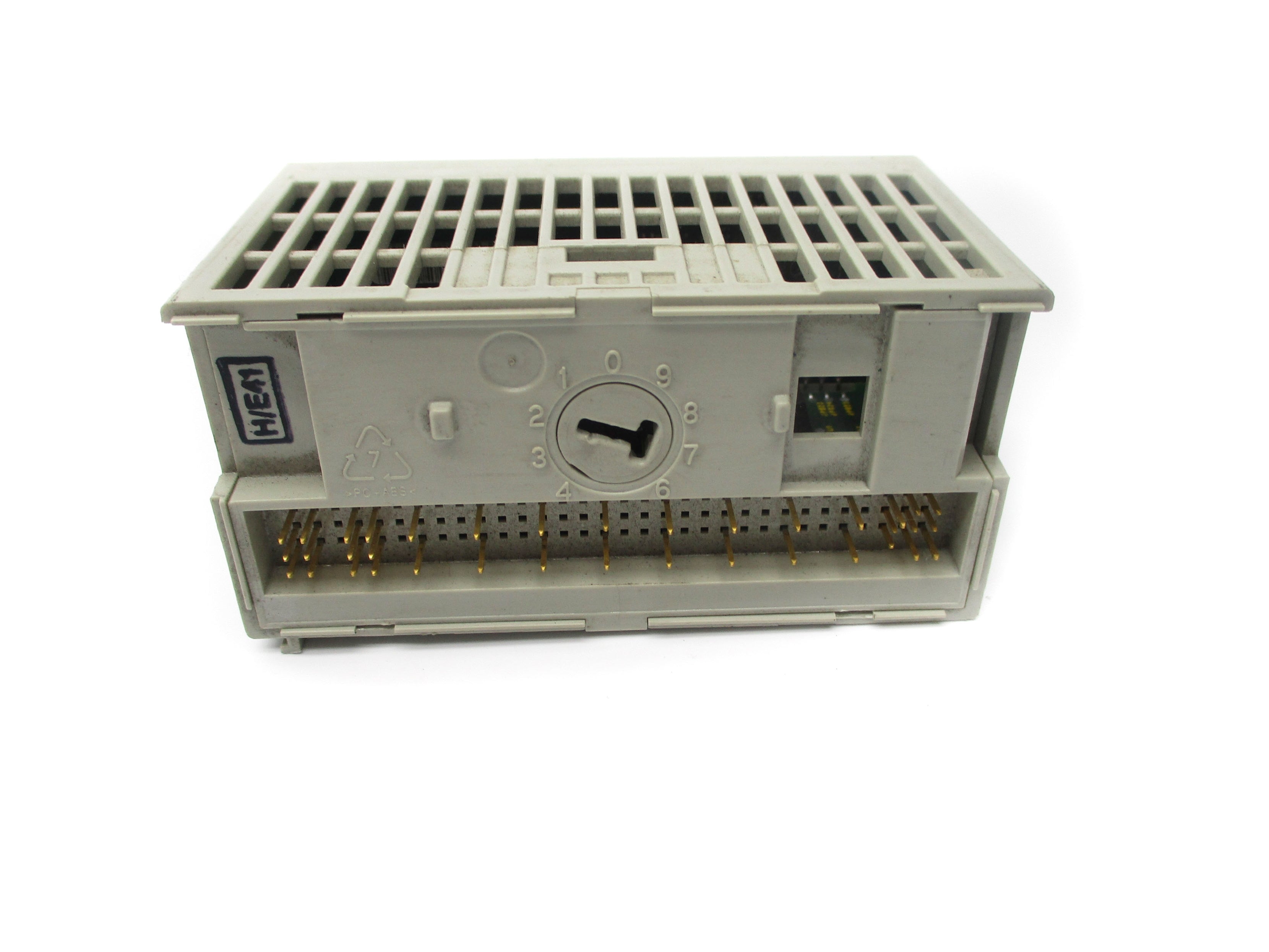 ALLEN BRADLEY 1794-OB16 SER. A 24VDC UNMP