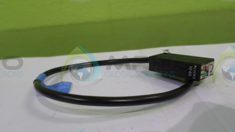 KEYENCE PZ-42L PHOTOELECTRIC AMPLIFIER NSNP