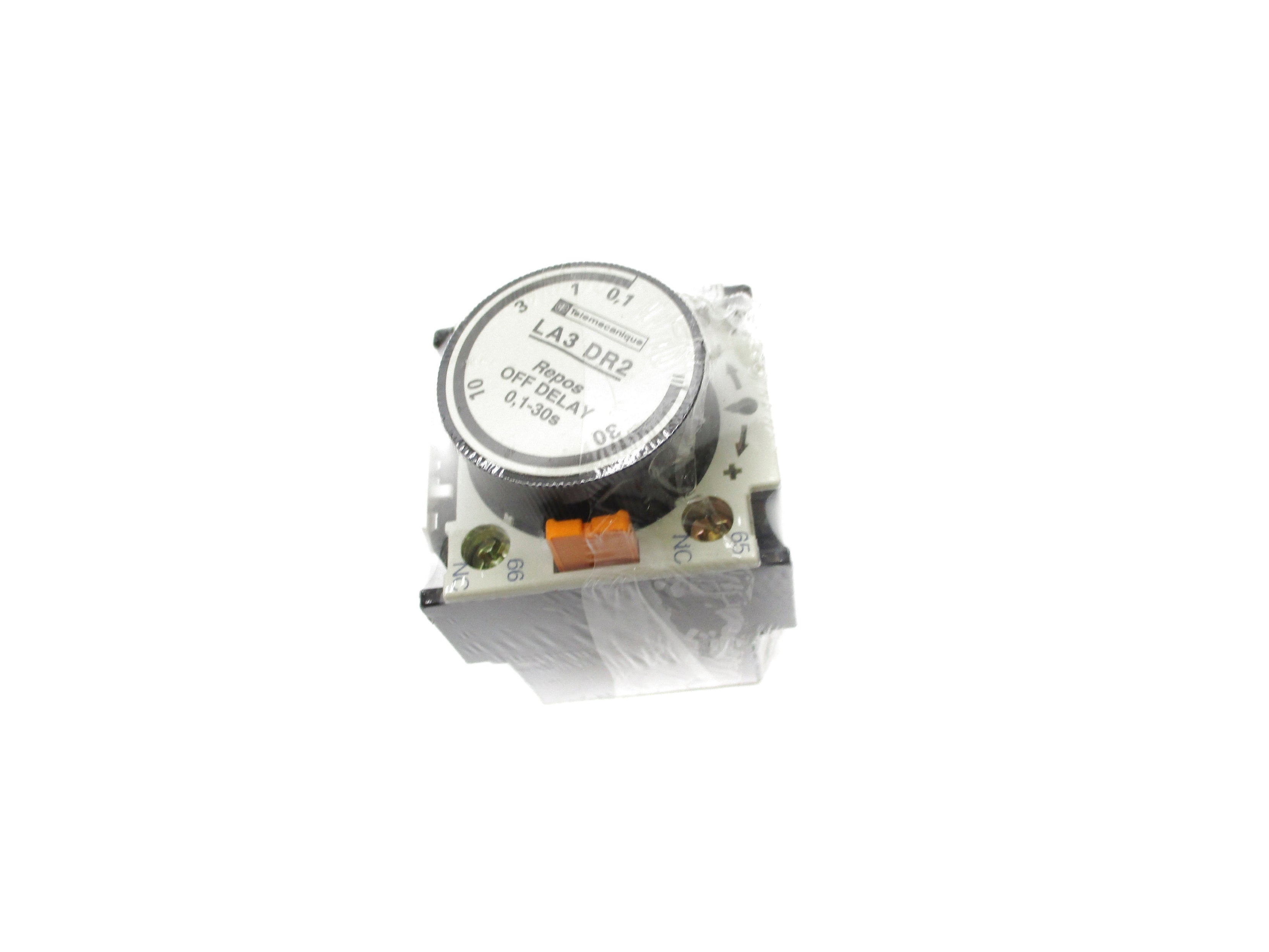 TELEMECANIQUE LA3DR2 690V 10A 0.1-30S NSNP