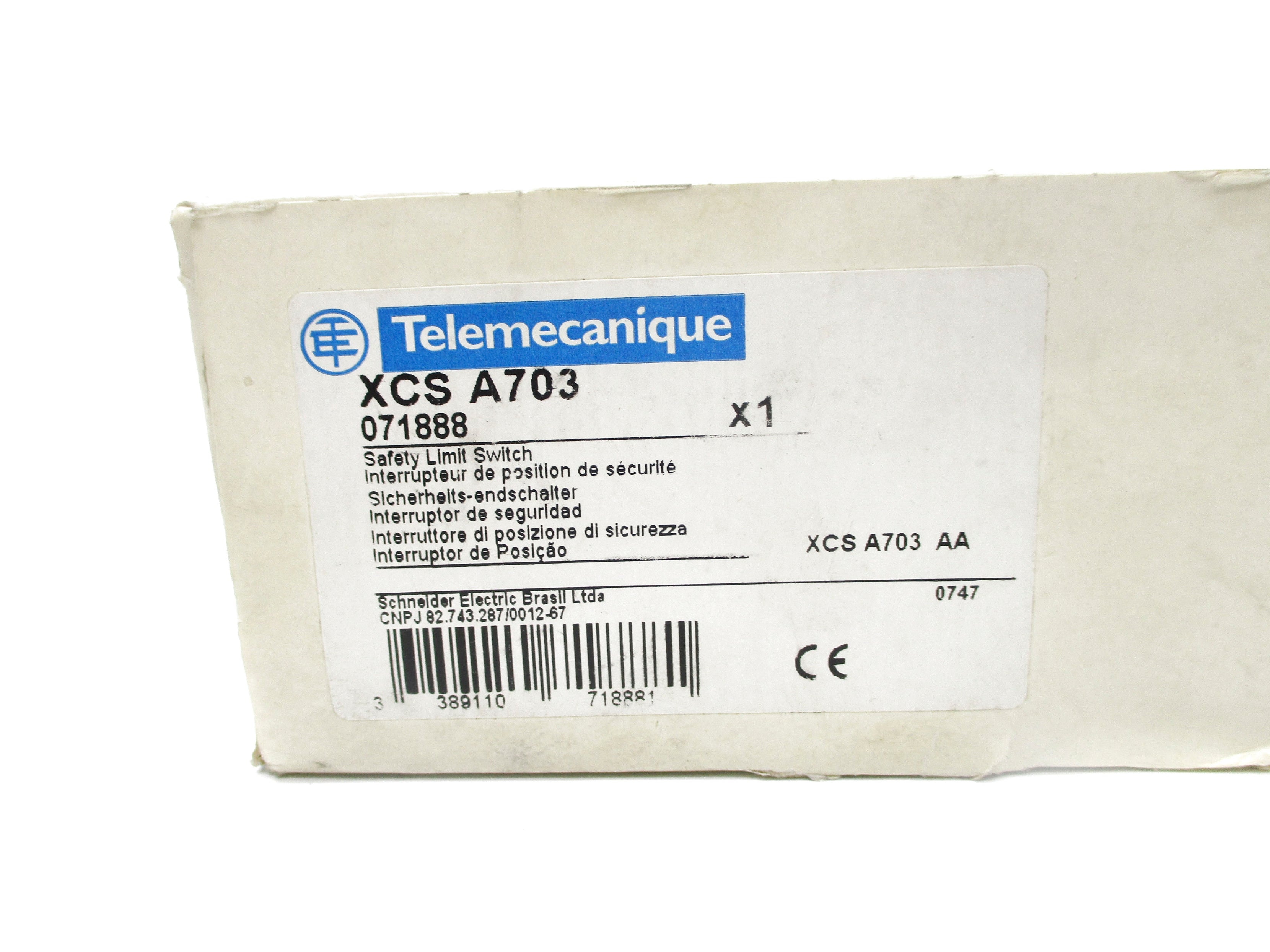 TELEMECANIQUE XCSA703 240V 3A NSMP