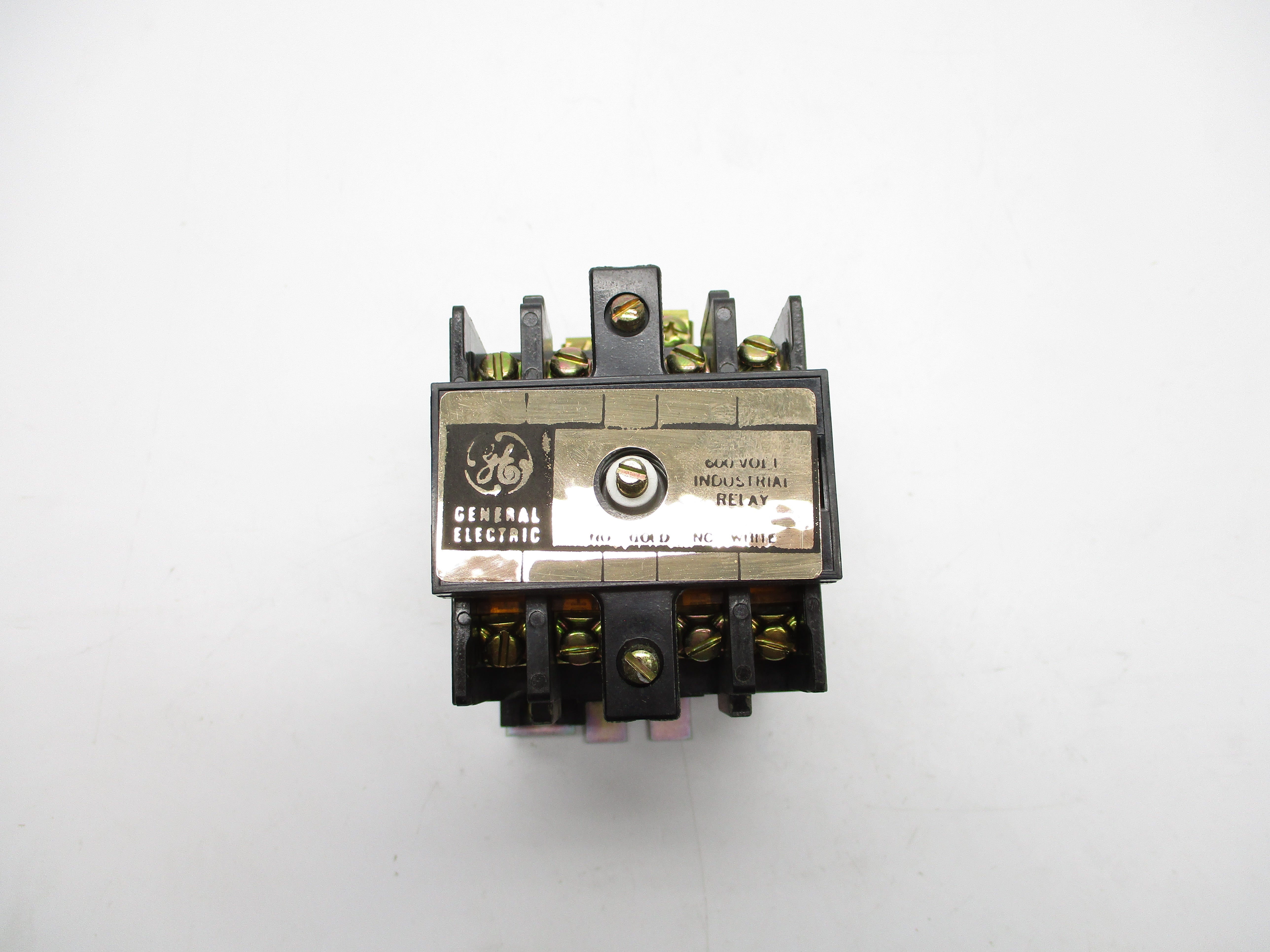 GENERAL ELECTRIC CR120B04002 110/120V 10A NSMP