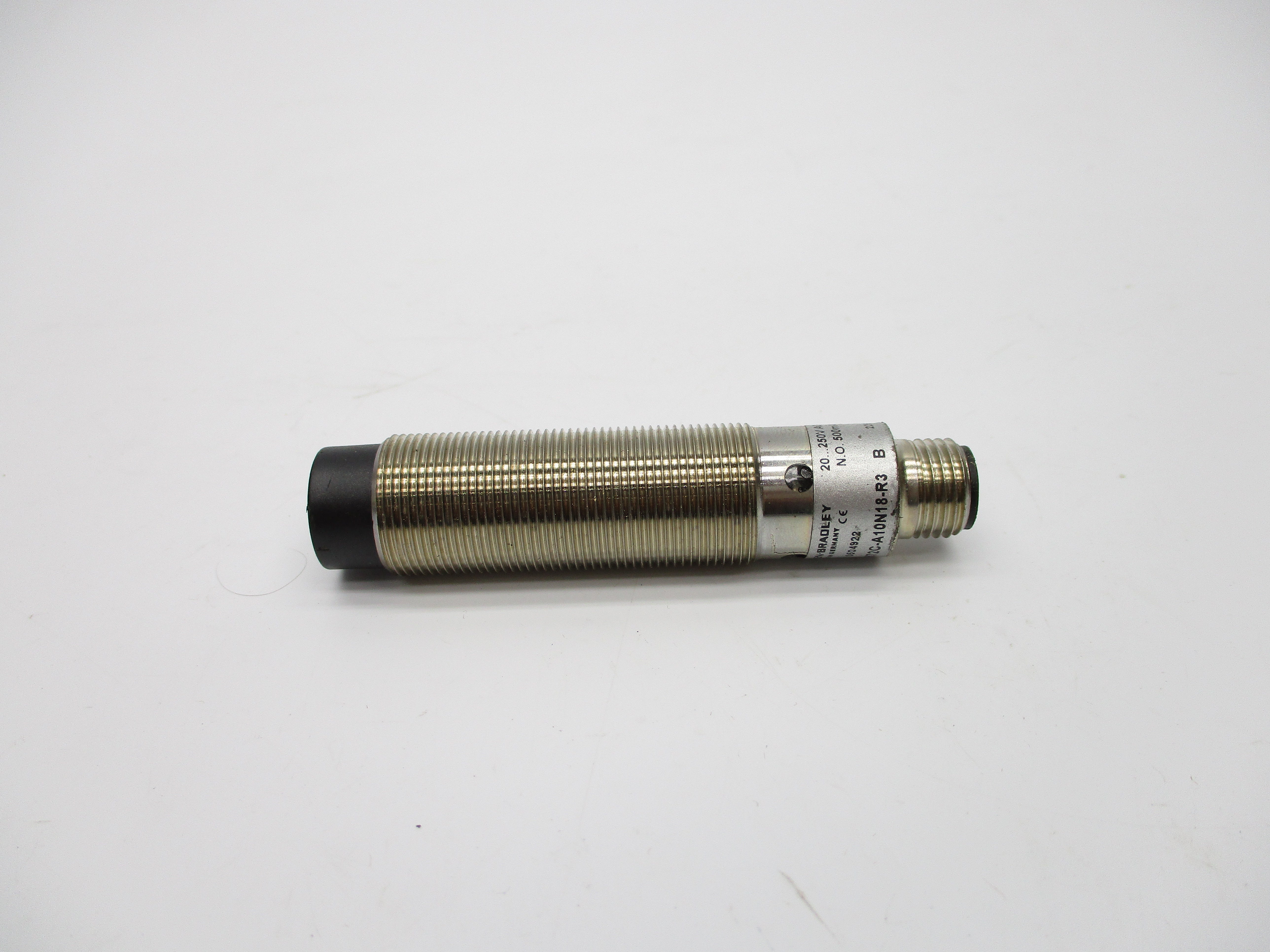 INDUSTRIAL SPARE PART 872C-A10N18-R3 SER. B 250V NSNP