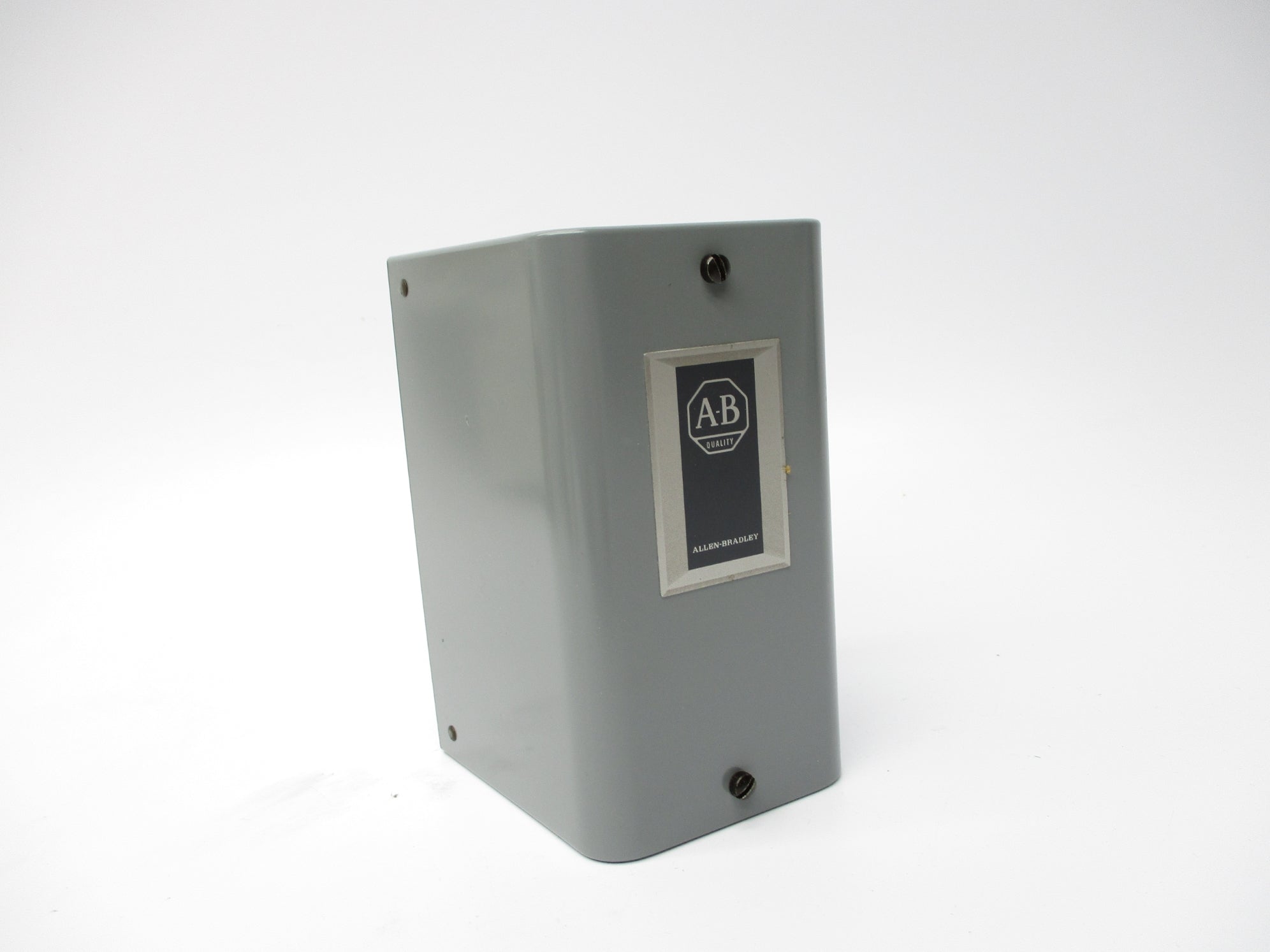 INDUSTRIAL SPARE PART 700-C111A1 SER. B 110/120V (BK/YL) NSMP
