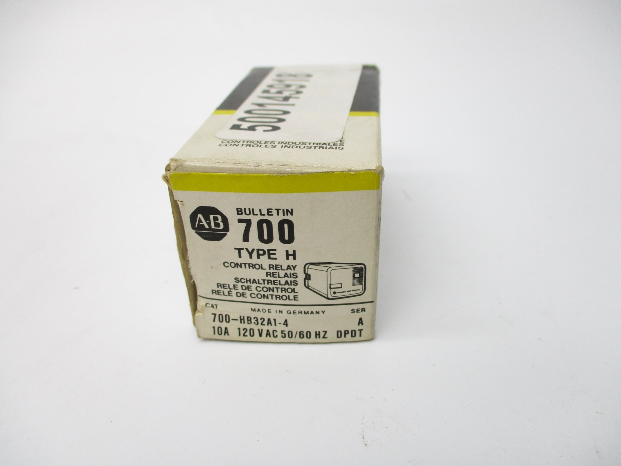 INDUSTRIAL SPARE PART 700-HB32A1-4 SER. A 10A 120VAC (BK/YL) NSMP