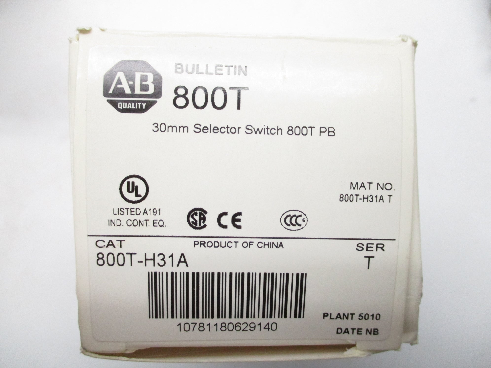 ALLEN BRADLEY 800T-H31A SER. T (WH) NSMP