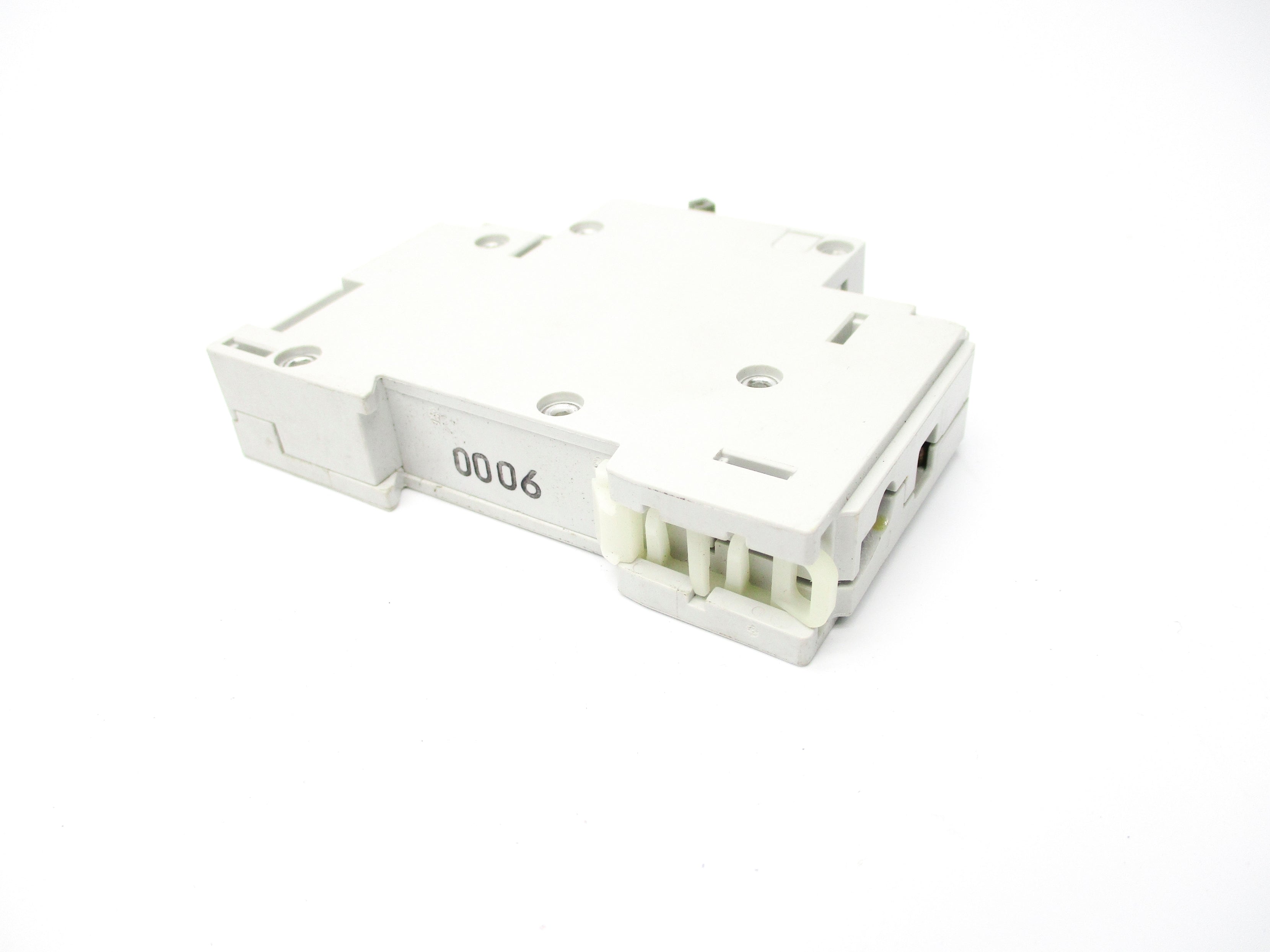 ALLEN BRADLEY 1492-CB1G150 SER. B 277VAC 15A NSNP