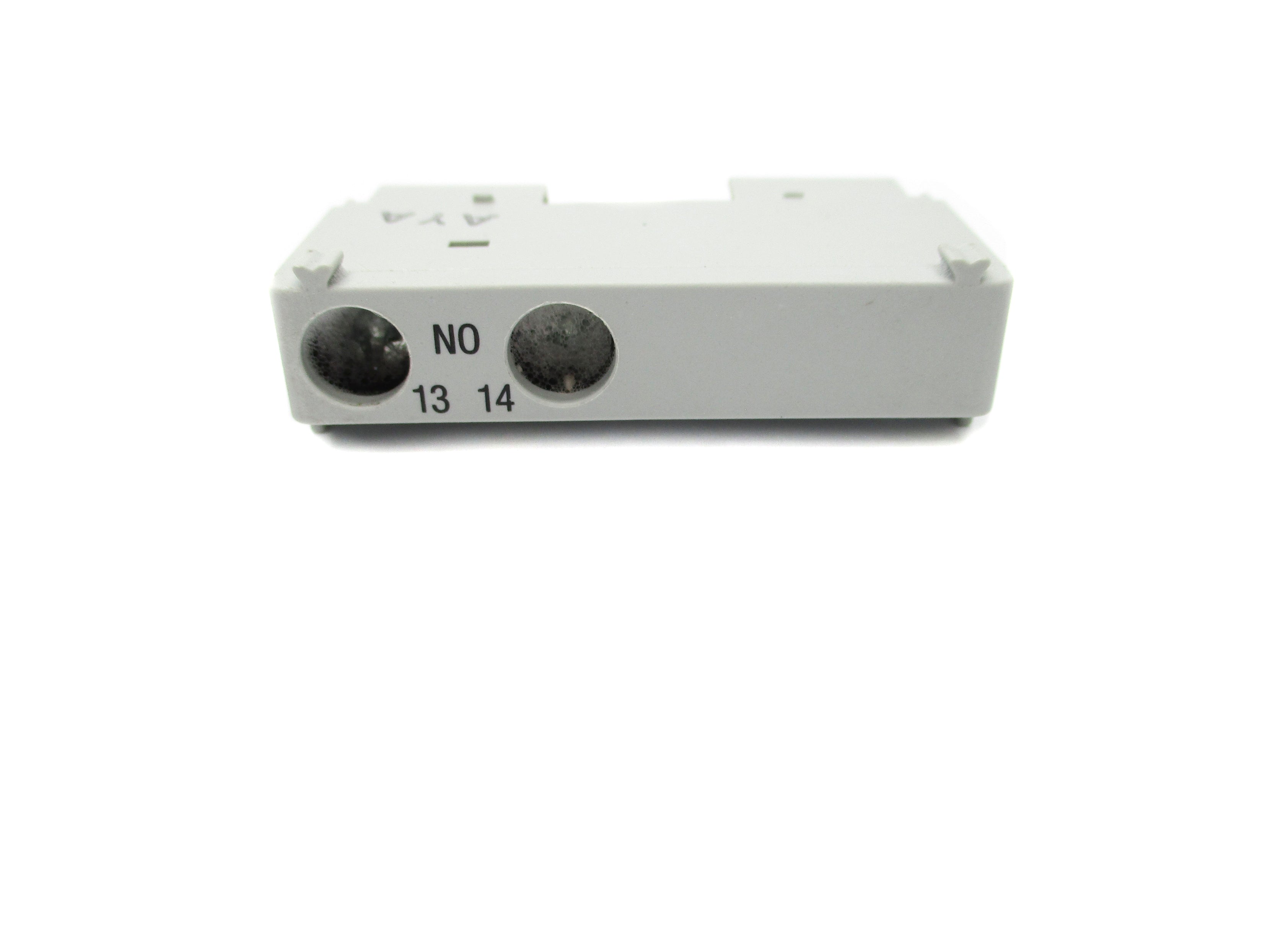 ALLEN BRADLEY 140M-C-AFA10 SER. A 240VAC 5A NSNP
