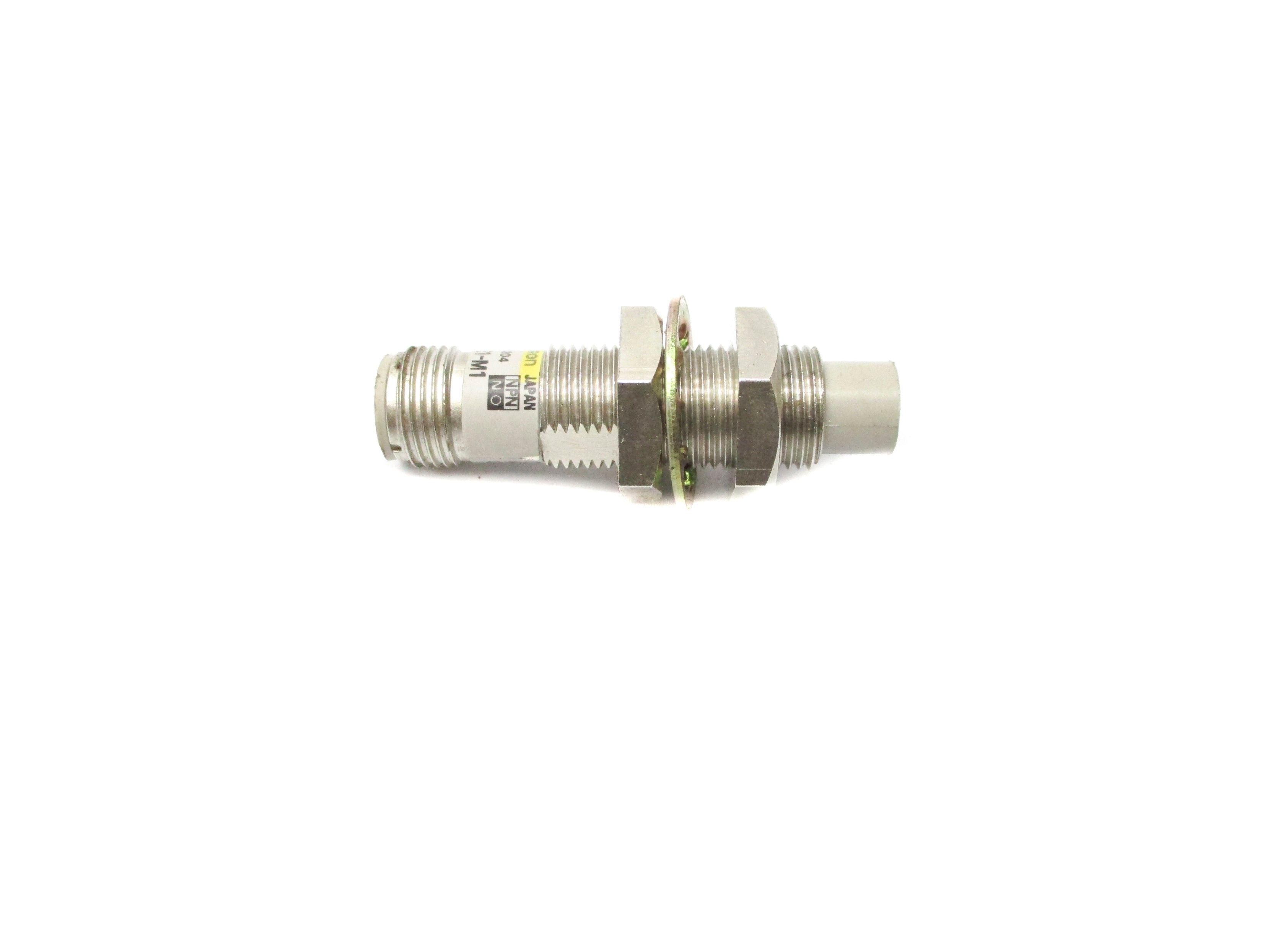 OMRON E2E-X5ME1-M1 12-24VDC NSNP