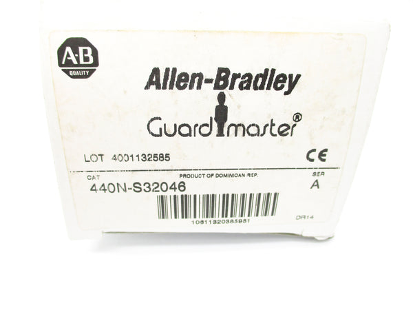 ALLEN BRADLEY 440N-S32046 SER. A (AS PICTURED) (WH) NSMP