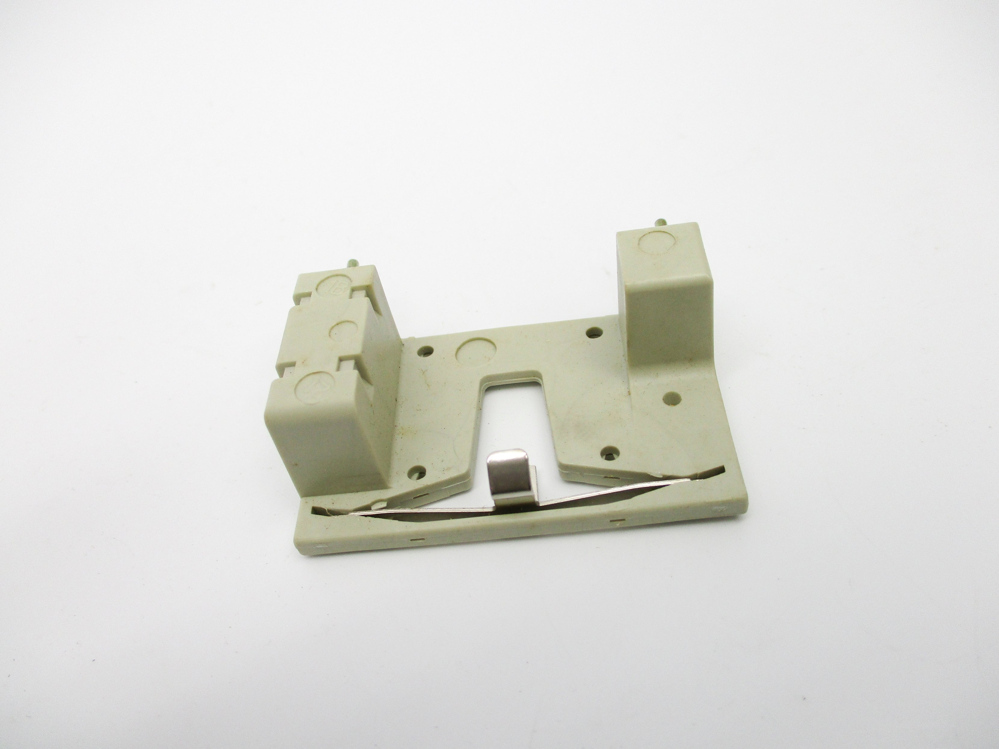 TELEMECANIQUE LA4DE1U 110/250VAC/DC NSMP