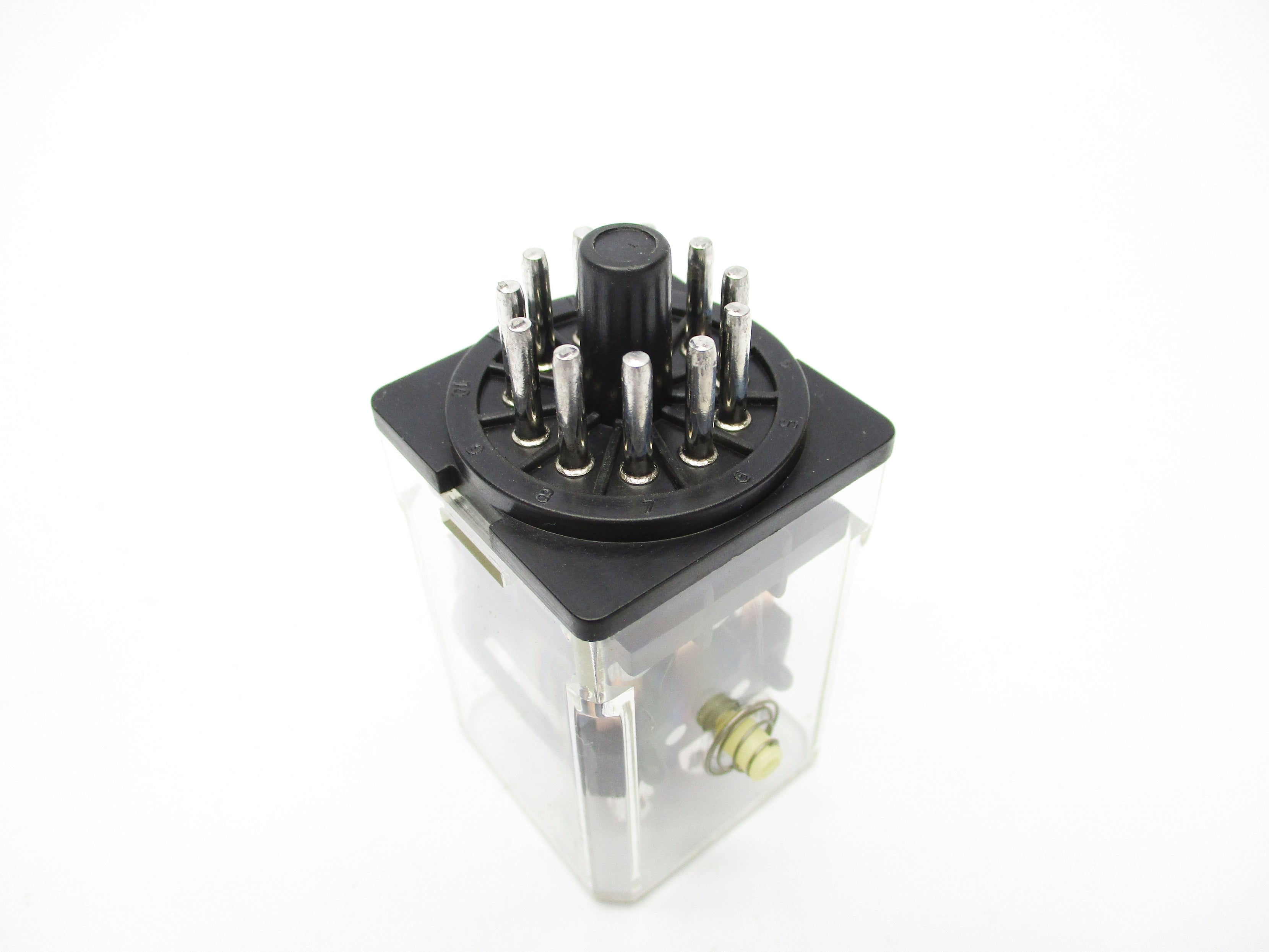 CUTLER HAMMER D3PR3T SER. A2 24VAC 10A NSMP