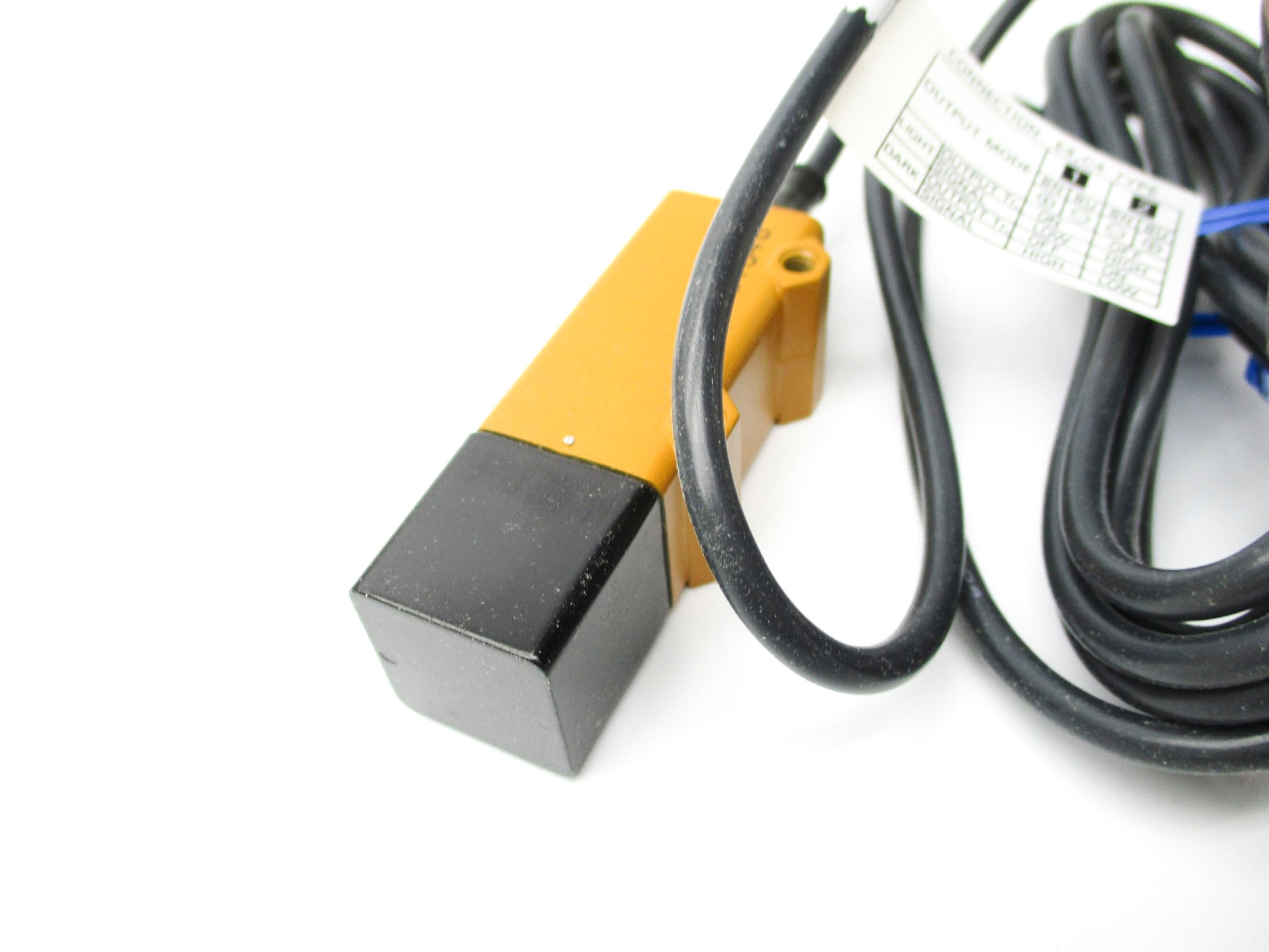 OMRON E3S-VS5E42R NSMP