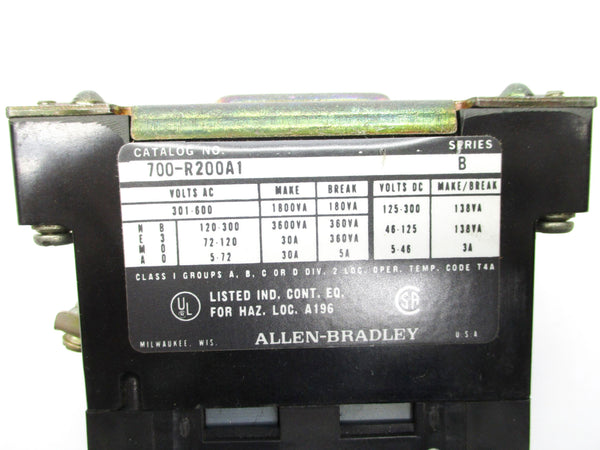 ALLEN BRADLEY 700-R200A1 SER. B 110/115-120V 30A NSNP