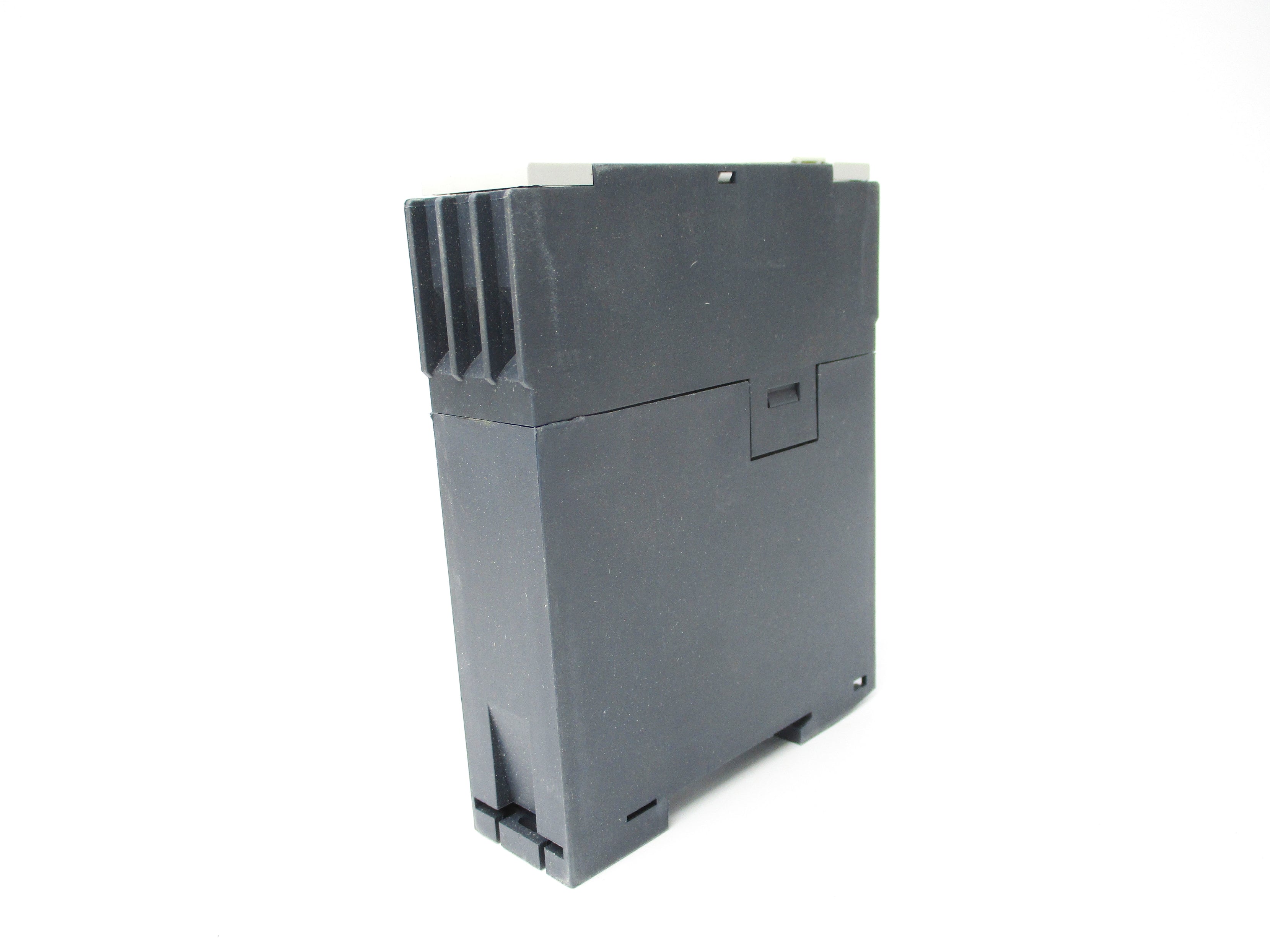 SIEMENS 7PU5720-0AB30 24V NSMP