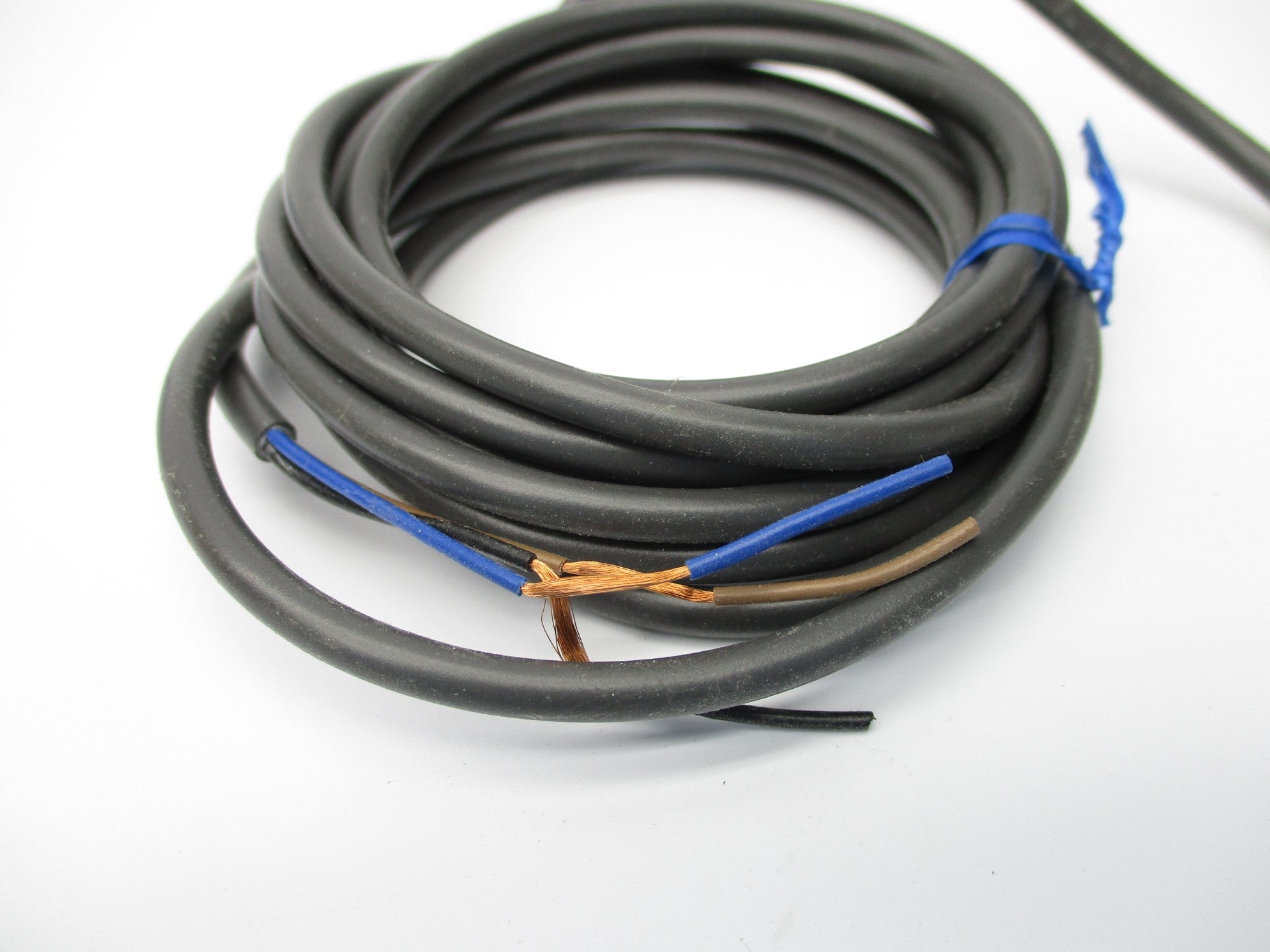 OMRON E2E2-X5MB1 2M NSMP