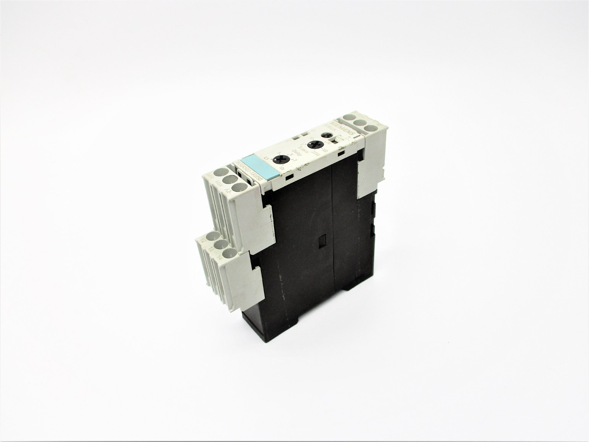 SIEMENS 3UG4501-1AW30 300V 4A 0.5-10S NSNP