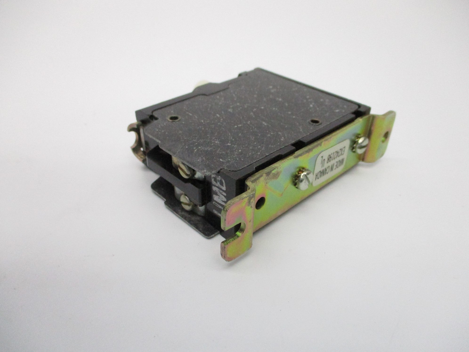ALLEN BRADLEY 592-BOV4 SER. B 600VAC 40A (BK/YL) NSMP