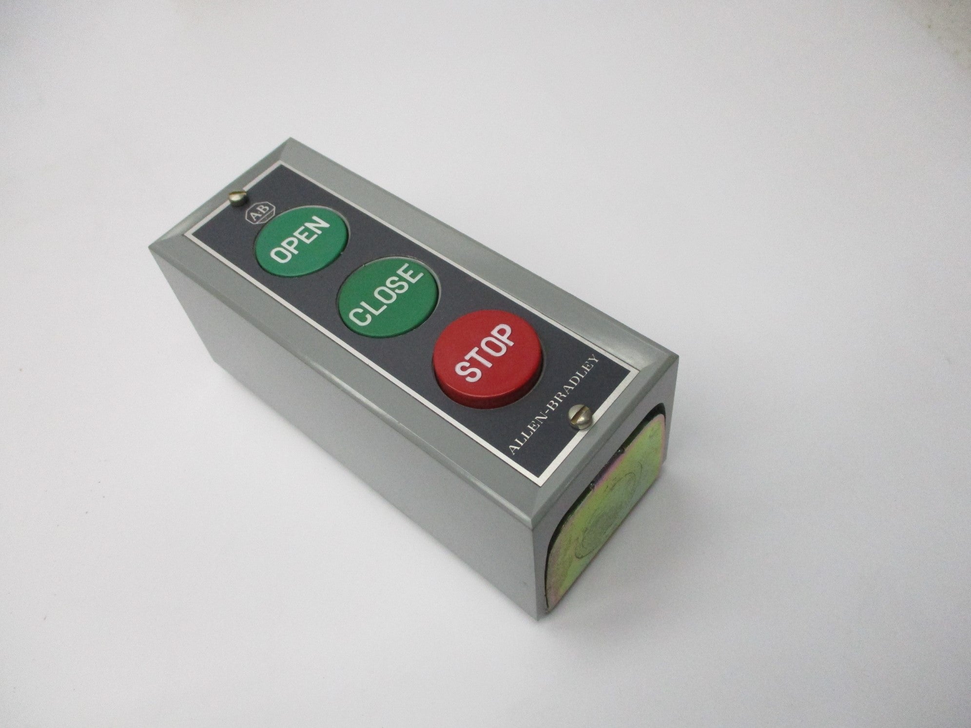 INDUSTRIAL SPARE PART 800S-3SD SER. M 600VAC (BK/YL) NSMP