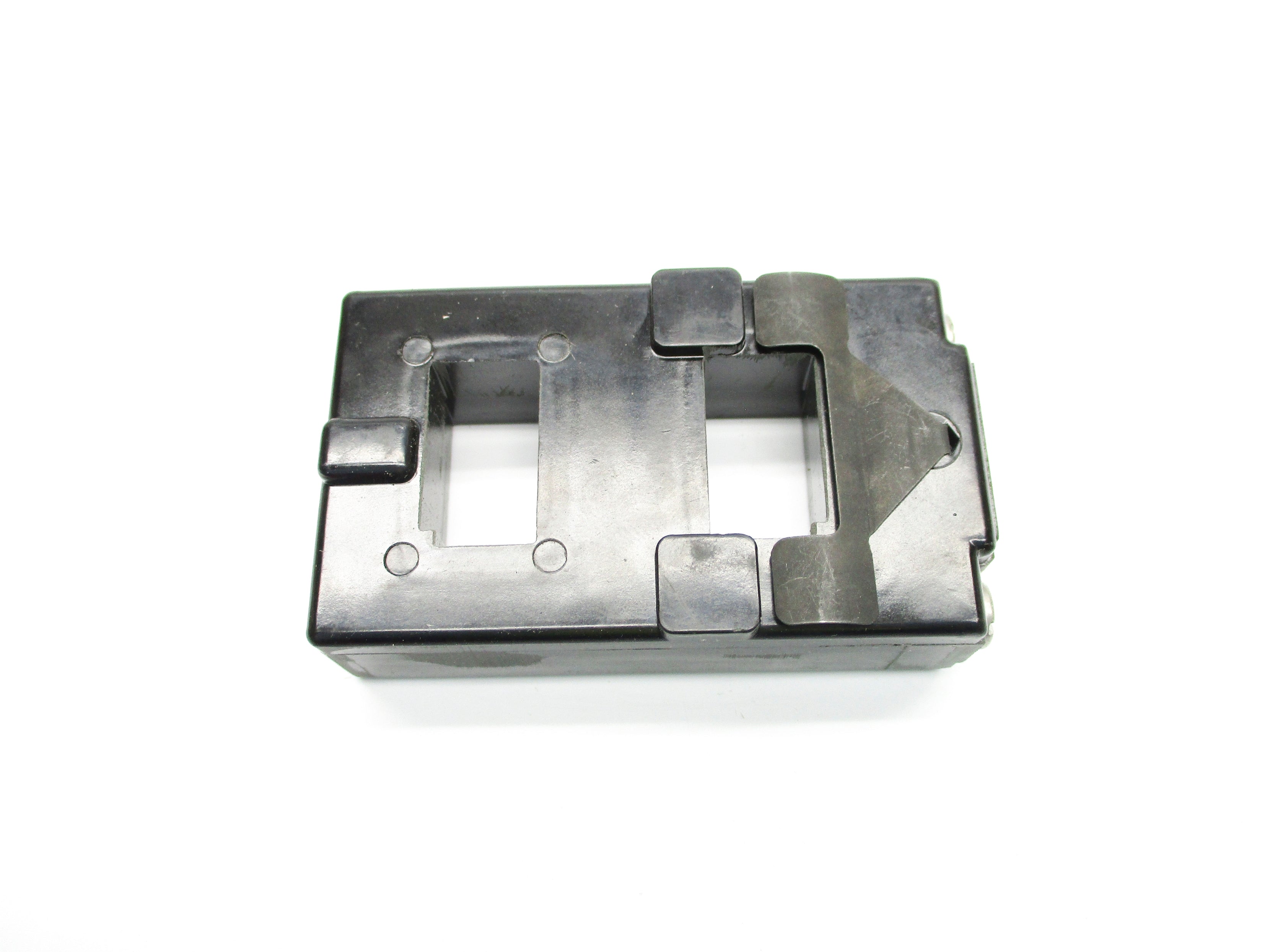 INDUSTRIAL SPARE PART 70A113 208V (BK/YL) NSMP
