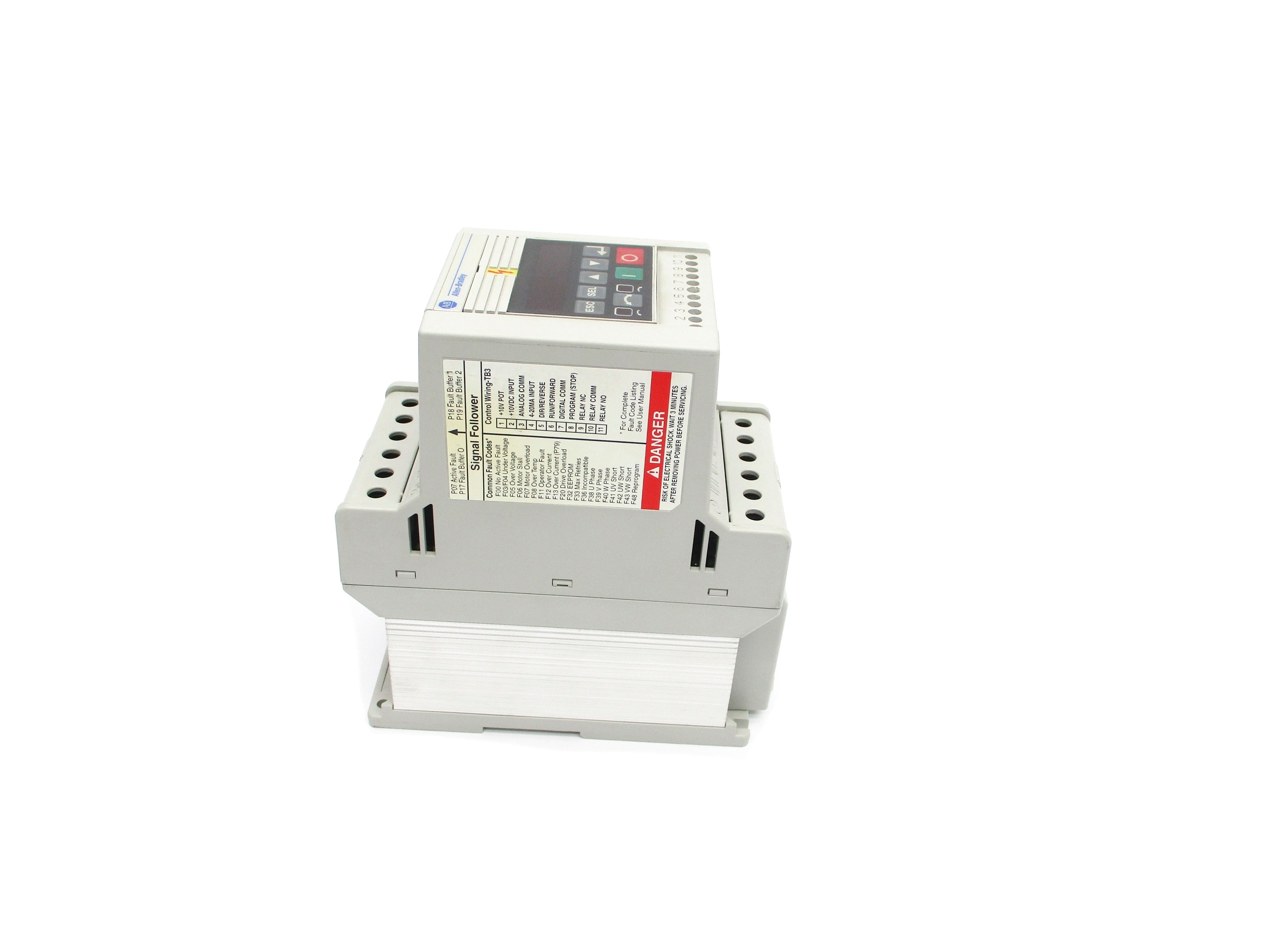 INDUSTRIAL SPARE PART 160-BA04NSF1P1 SER. C F/W 7.06 380-460V 4.6A NSNP
