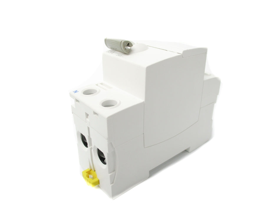 SCHNEIDER ELECTRIC A9S70663 63A 240V NSMP