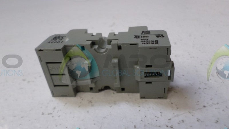 IDEC SY4S-05 RELAY SOCKET  NSNP
