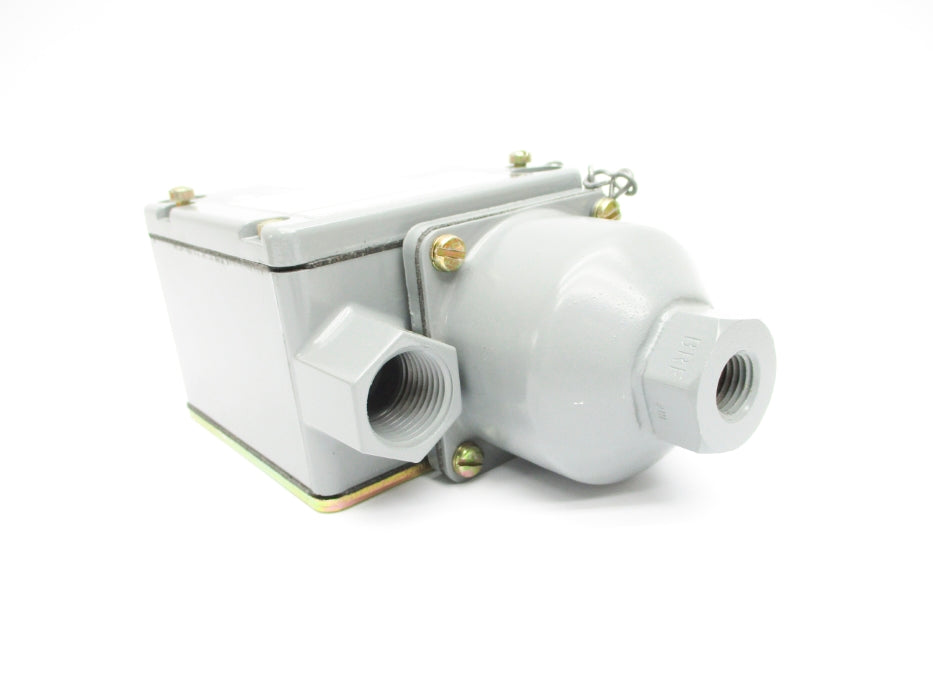 INDUSTRIAL SPARE PART 836T-T260J SER. A 3-35PSI (BR/YL) NSMP