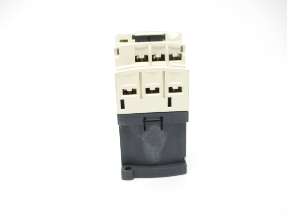 SCHNEIDER ELECTRIC CAD32BD 24VDC 10A NSNP