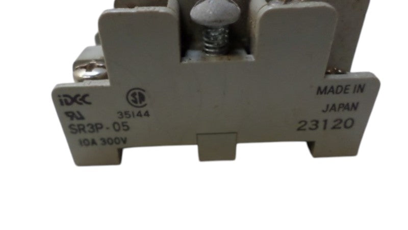 IDEC SR3P-05 RELAY SOCKET UNMP