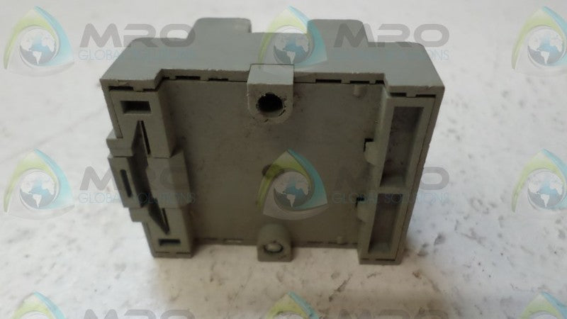 IDEC SR3P-05 RELAY SOCKET UNMP