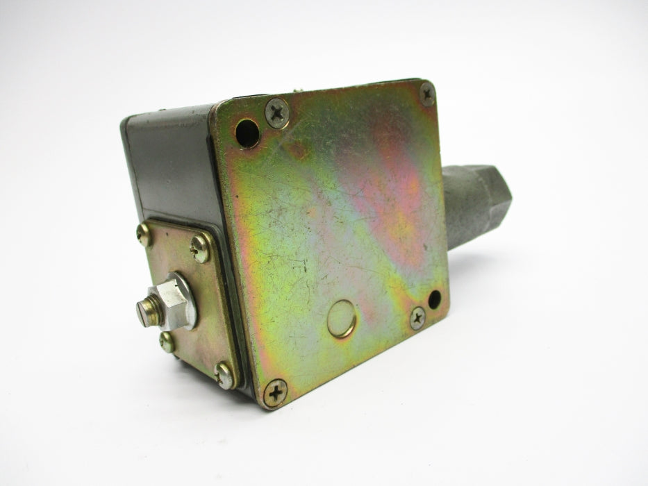 SQUARE D 9012ADW4 600V 8A 15-10A 400-3000PSI UNMP
