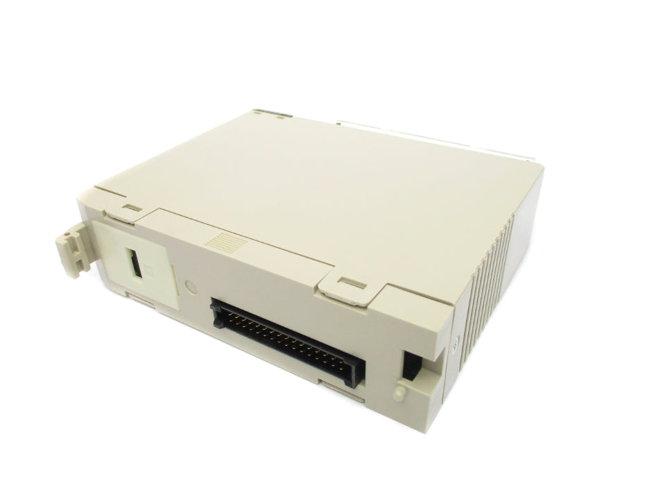 OMRON C200H-OC225 250VAC 2A NSMP