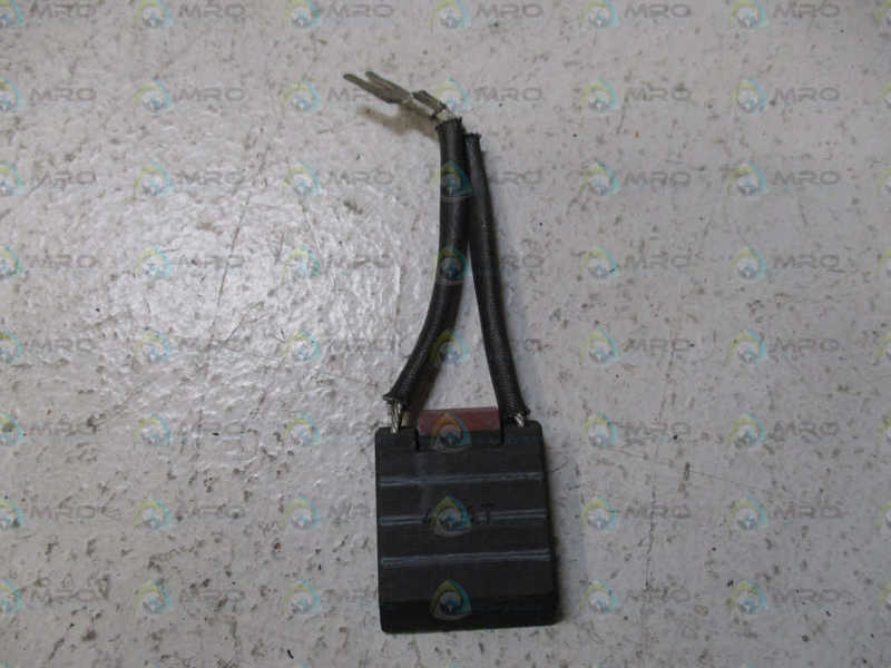 RELIANCE ELECTRIC RE44AT CARBON MOTOR BRUSH UNMP