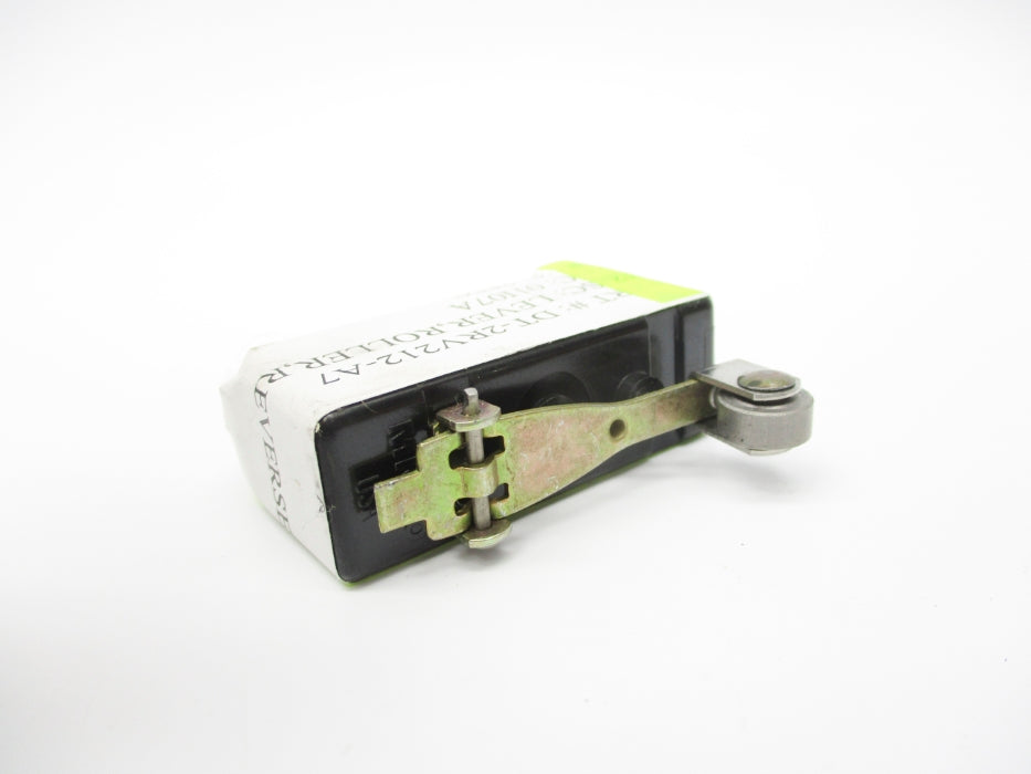 MICRO SWITCH DT-2RV212-A7 (AS PICTURED) NSNP