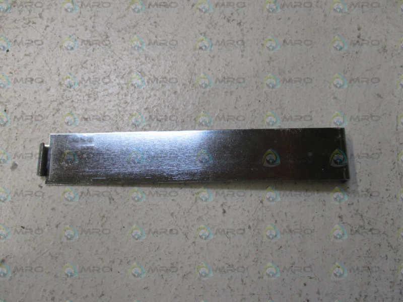 GENERAL ELECTRIC 302C920 CAPACITOR CLAMP  NSNP