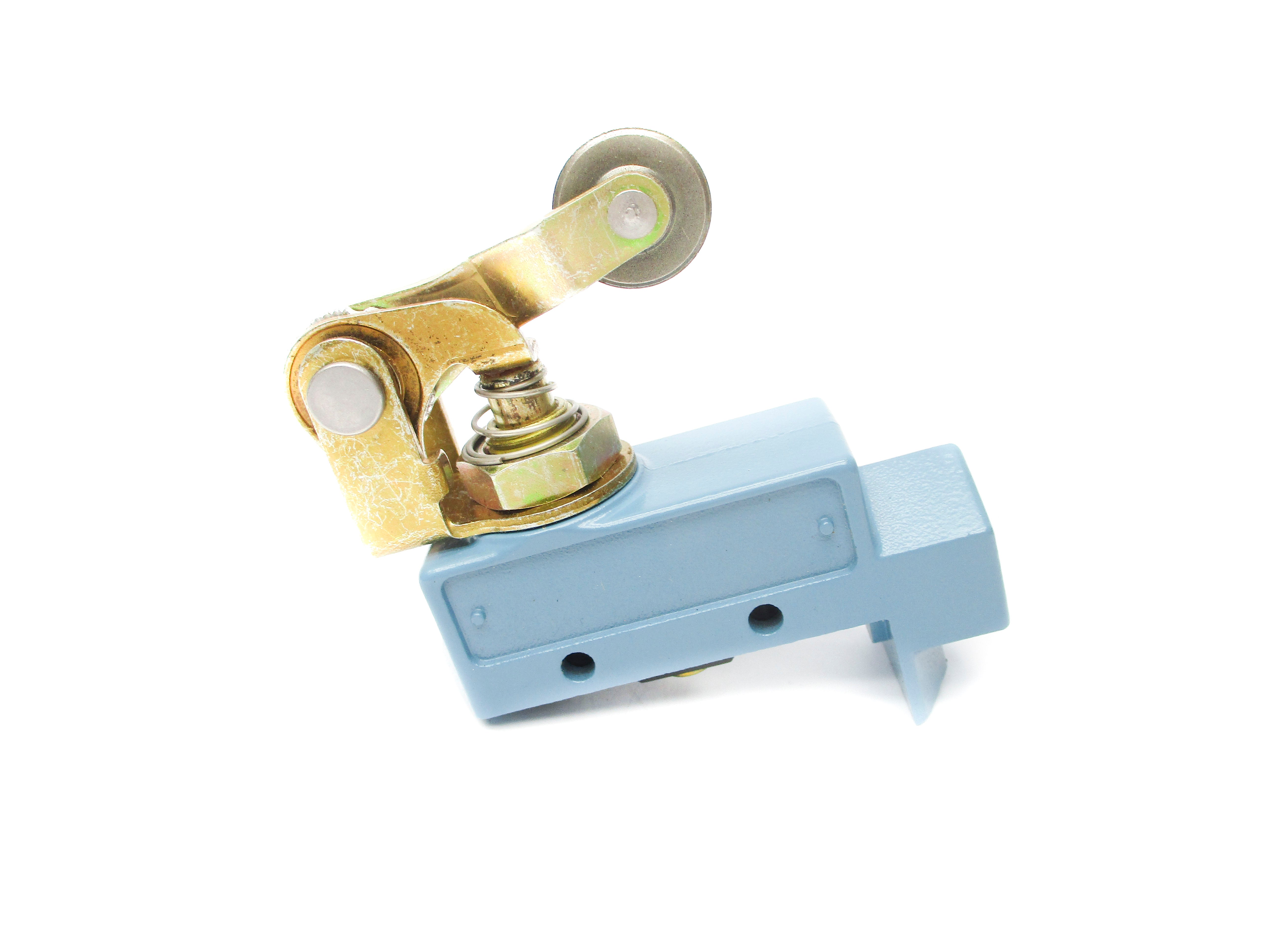 MICRO SWITCH BZE6-2RQ2 600VAC 2A (AS PICTURED) NSNP