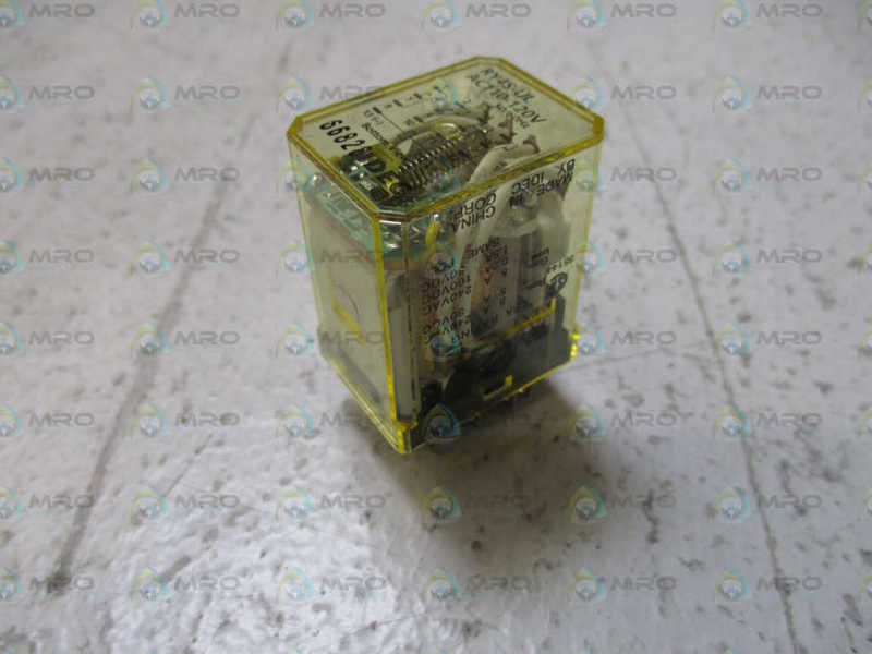 IDEC RY4S-UL 110-120VAC  UNMP
