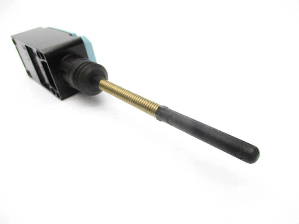 SIEMENS 3SE5112-0CR01 230V 3A NSNP
