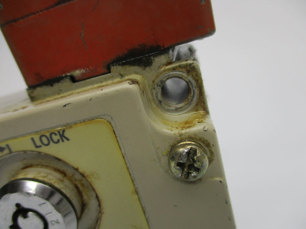 OMRON D4BL-3DRA-A 115VAC 6A UNMP